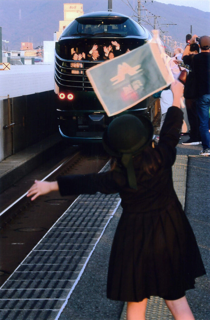 25年新年写真コン優秀賞「また来てねー」